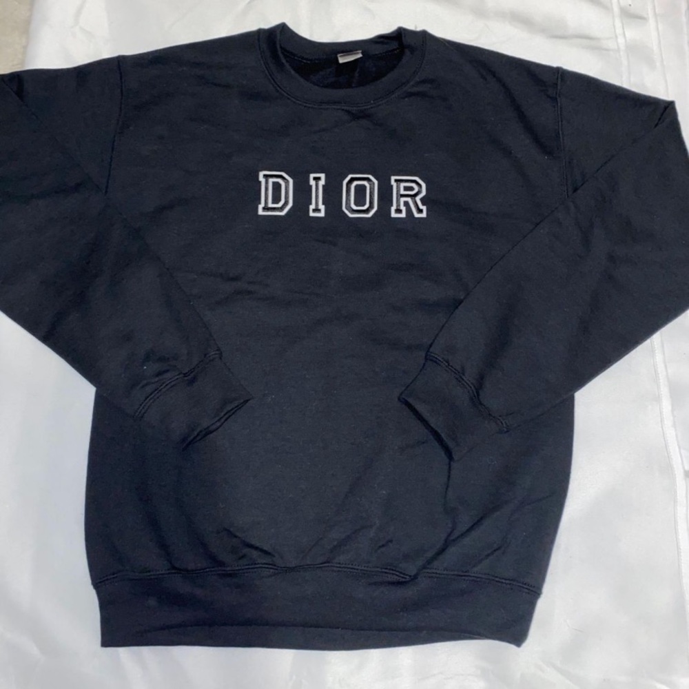 Vintage crewneck